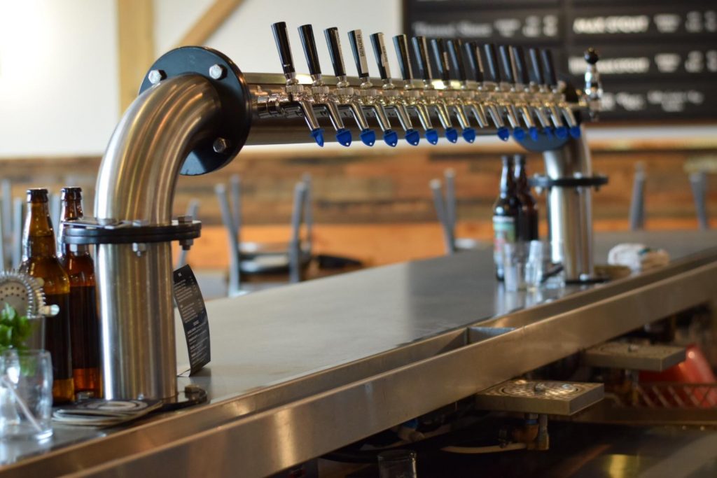 Custom Draft Beer Towers Draft Beer Systems Easybar